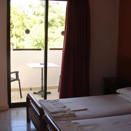 Apostolis Apart-hotel *