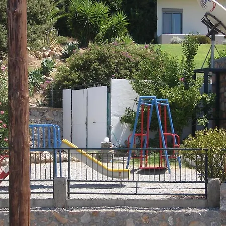 Apostolis Apart-hotel Pefki